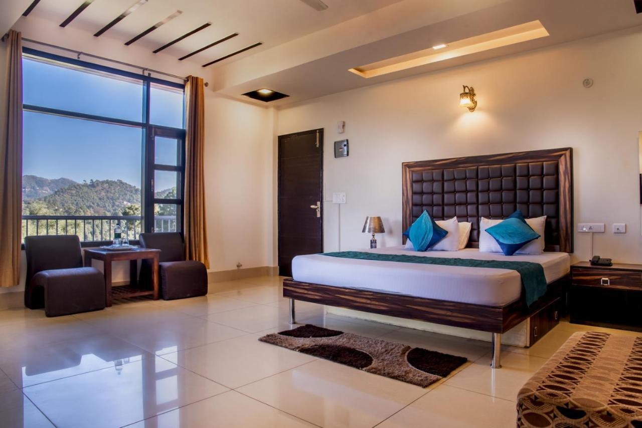 カソーリ Terrace Retreat Bed & Breakfast エクステリア 写真
