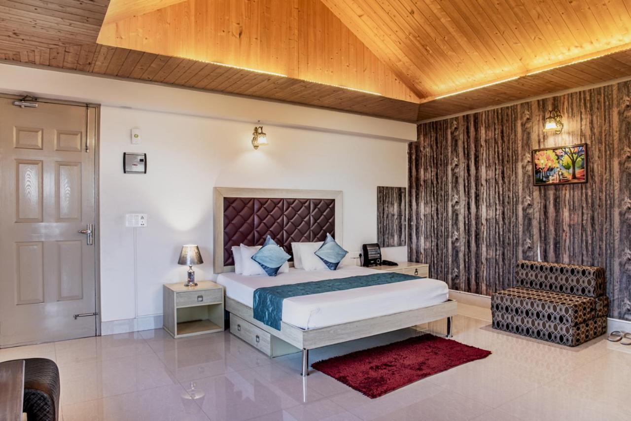 カソーリ Terrace Retreat Bed & Breakfast エクステリア 写真