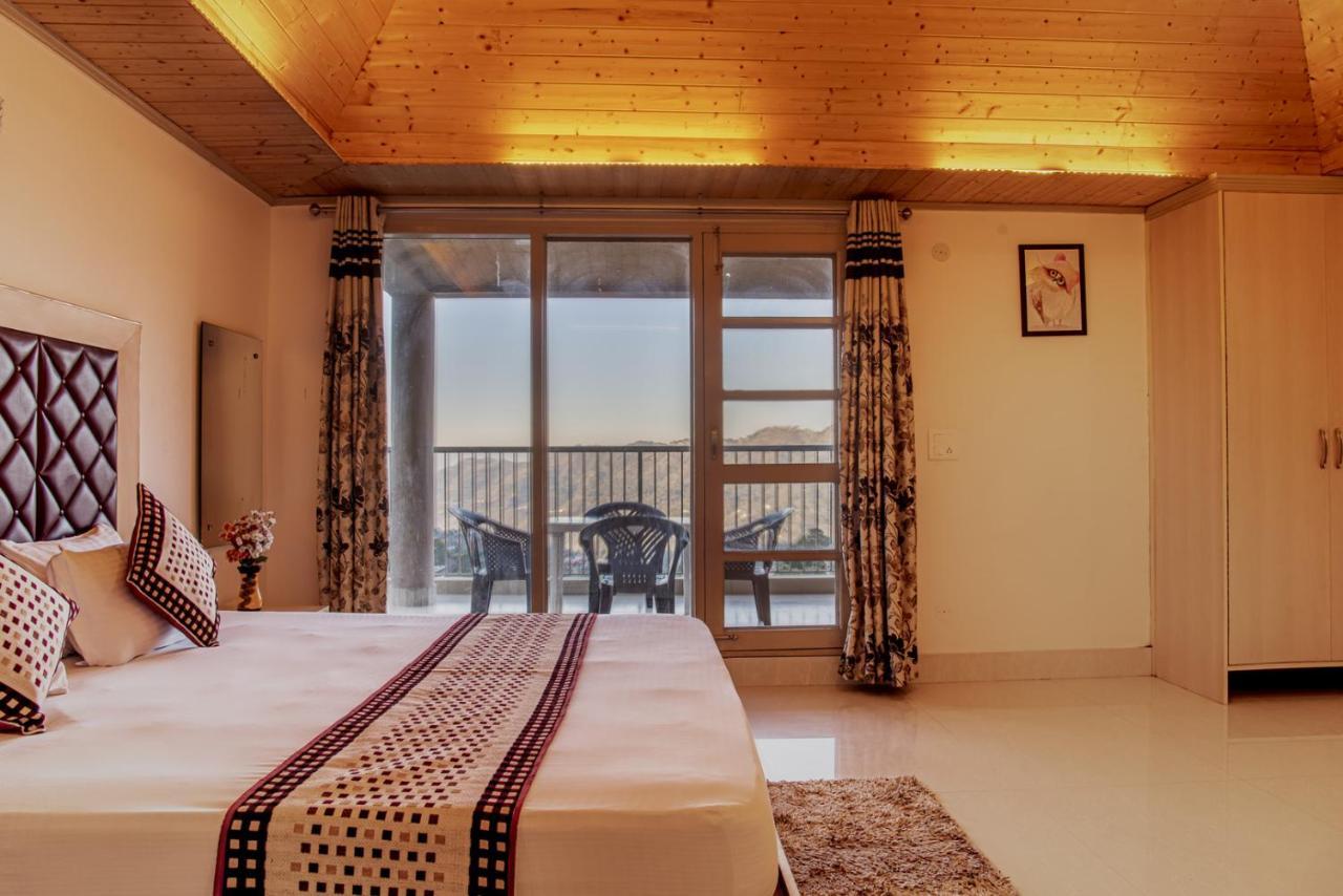 カソーリ Terrace Retreat Bed & Breakfast エクステリア 写真
